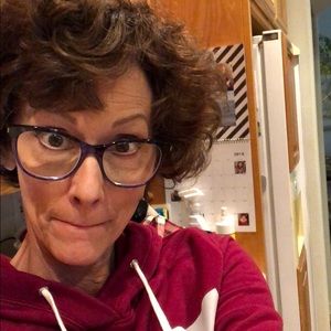 Meet your Posher, Sharon